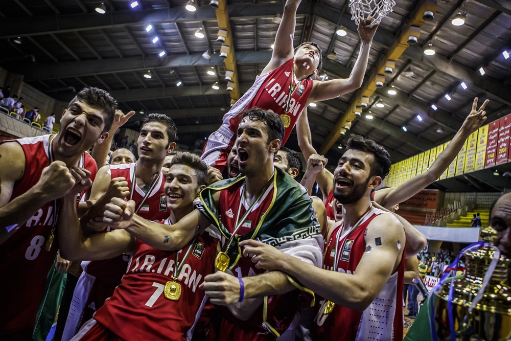 سرنوشت بسکتبالیستهای جوان پس از قهرمانی در آسیا سرنوشت بسکتبالیستهای جوان پس از قهرمانی در آسیا