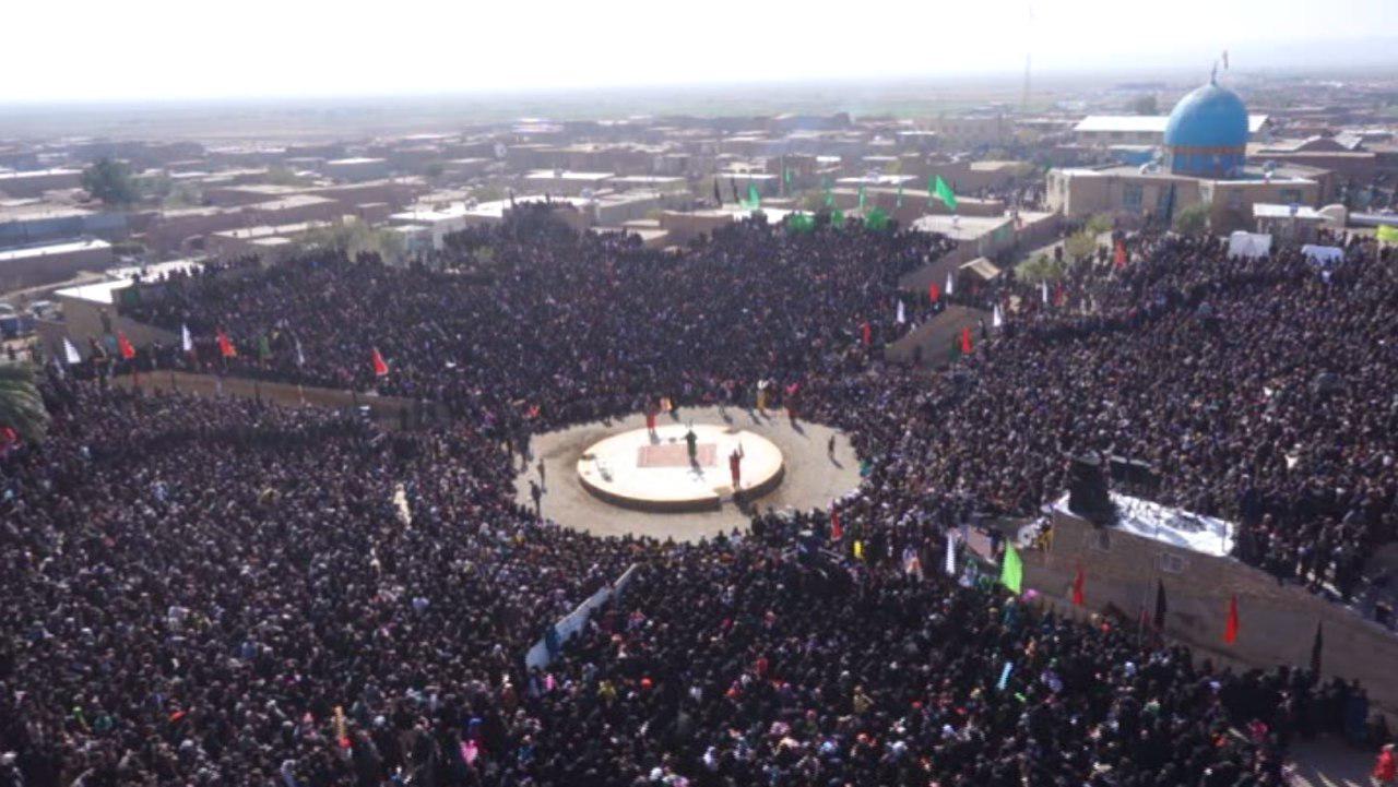 مراسم باشکوه تعزیه خوانی در روستای فدیشه نیشابور