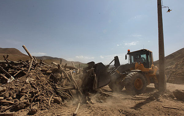 آواربرداری ۳ هزار و ۴۰۰ واحد مسکونی در مناطق زلزله زده کرمانشاه آواربرداری ۳ هزار و ۴۰۰ واحد مسکونی در مناطق زلزله زده کرمانشاه