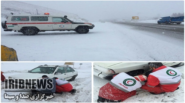 امداد رسانی هلال احمر زنجان به 449 حادثه دیده برف امداد رسانی هلال احمر زنجان به 449 حادثه دیده برف