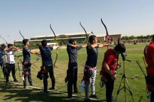 تیرانداز کیش در رده نخست مسابقات تیراندازی با کمان کشور