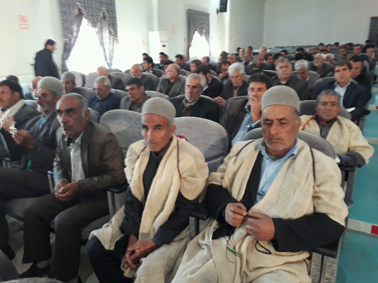 حل معضلات اجتماعی با مشارکت معتمدان و سران طوایف