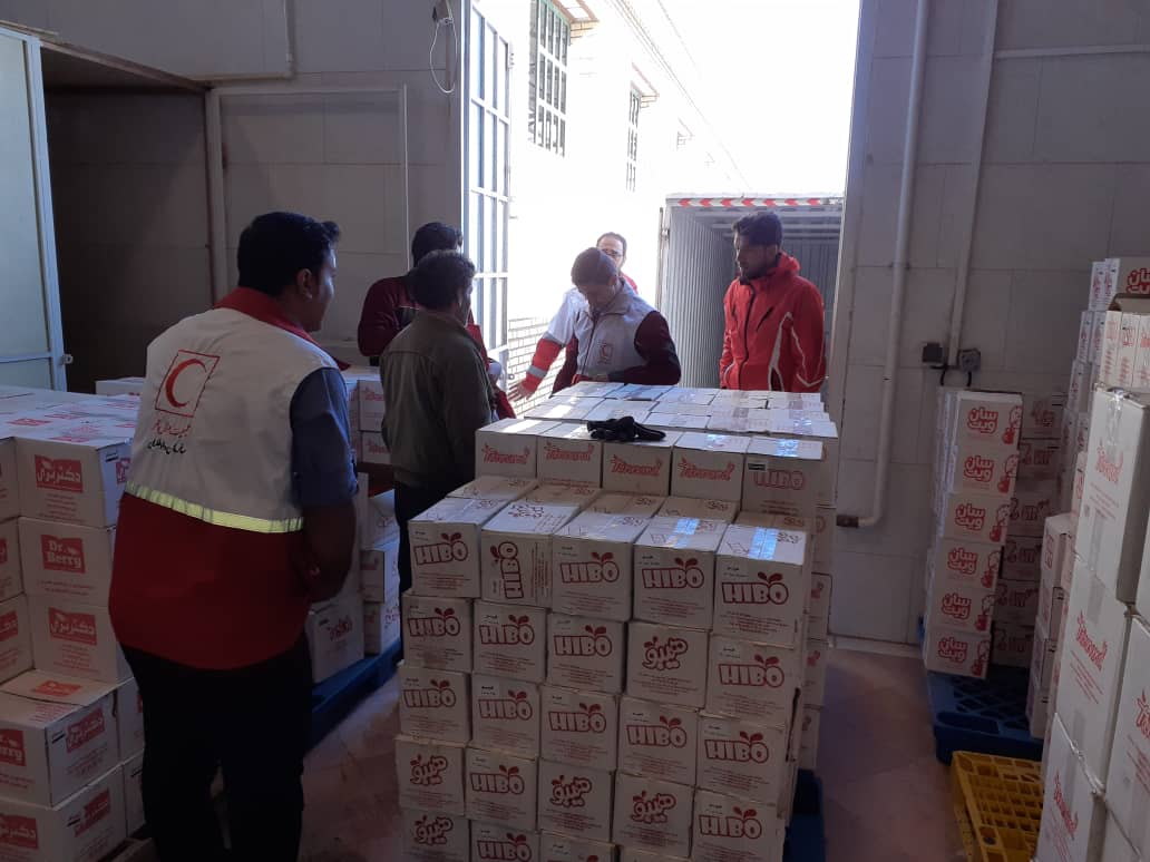 ارسال چهارمین محموله امدادی خراسان جنوبی به سیستان و بلوچستان ارسال چهارمین محموله امدادی خراسان جنوبی به سیستان و بلوچستان