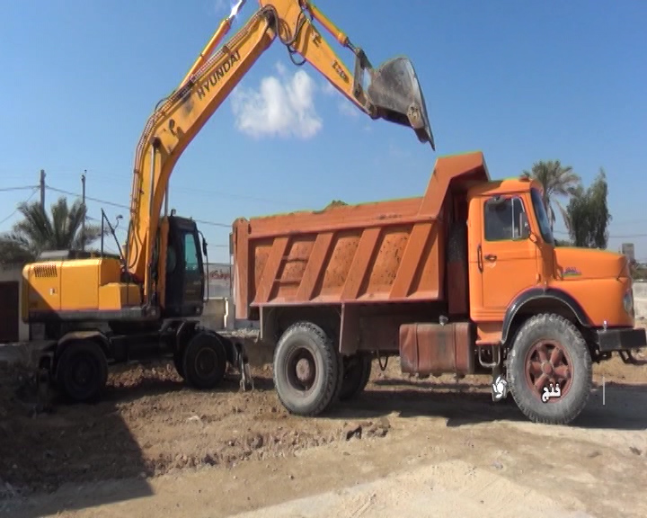 به همت خیر محلی در خنج