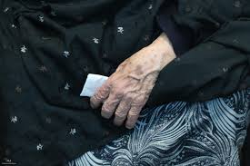 کمک 800 میلیون ریالی مادر شهید به ساخت مهدیه بردسکن کمک 800 میلیون ریالی مادر شهید به ساخت مهدیه بردسکن