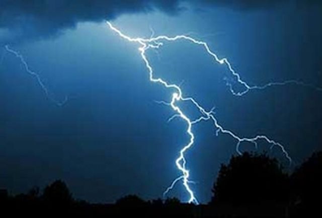 جان باختن یک نفر در مهاباد بر اثر صاعقه جان باختن یک نفر در مهاباد بر اثر صاعقه