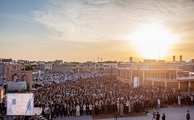 تقوا و یاری نیازمندان سعادت اخروی و دنیوی را تضمین می کند