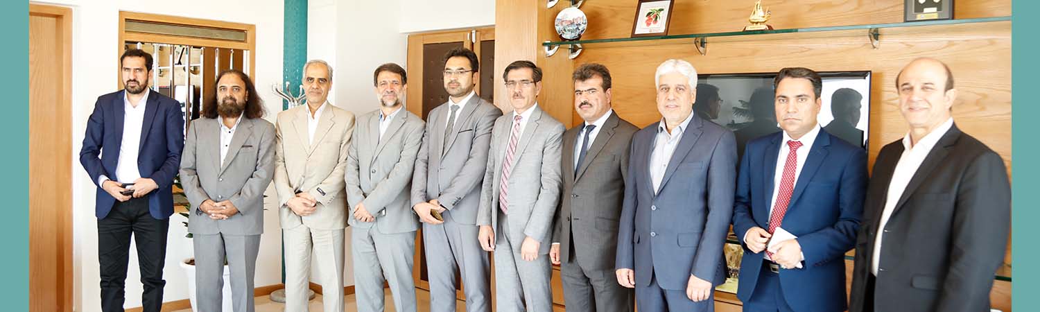 دانشجویان افغانستانی سفیران فرهنگی ایران در افعانستان