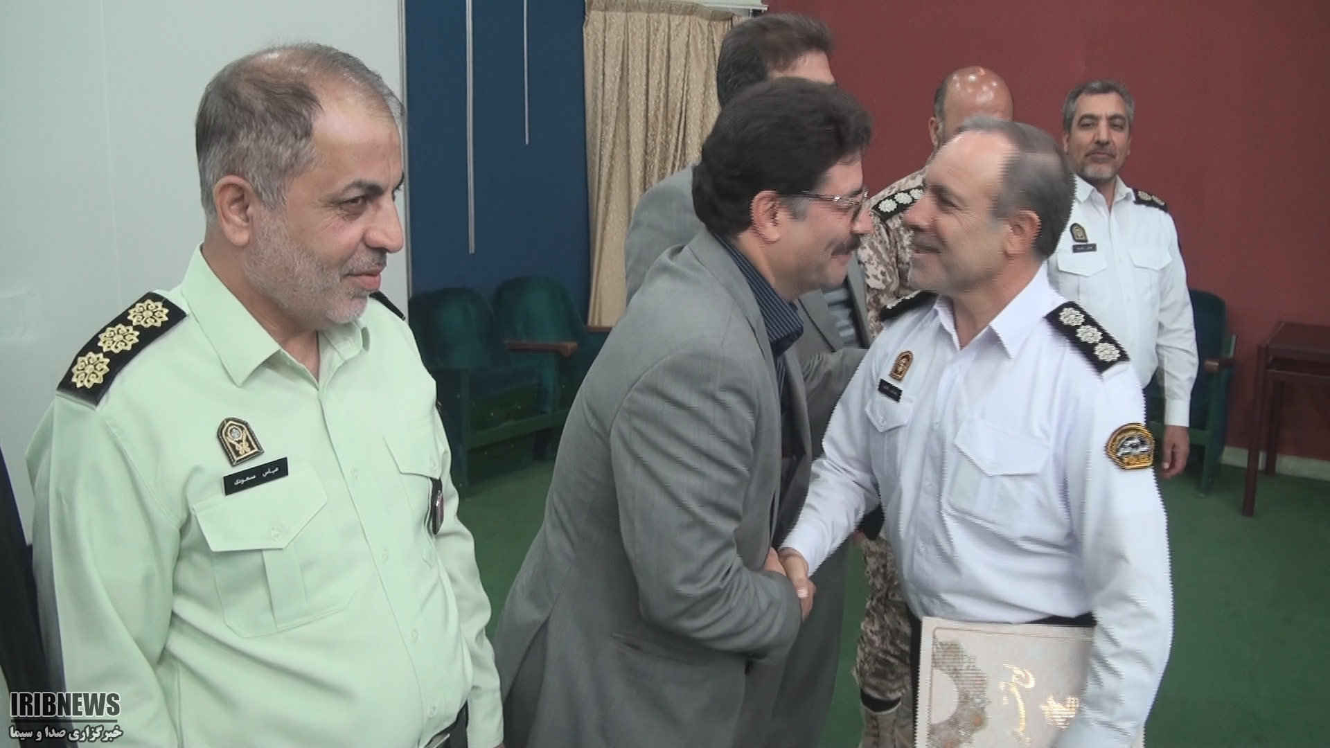 برقراری نظم، نیازمند کمک همه جانبه مردم