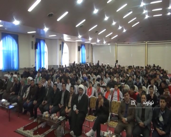 قدردانی از یاوران نماز مدارس نهاوند