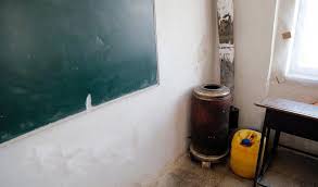 تاکید بر جمعآوری بخاریهای غیراستاندارد درمدارس عشایری تاکید بر جمعآوری بخاریهای غیراستاندارد درمدارس عشایری