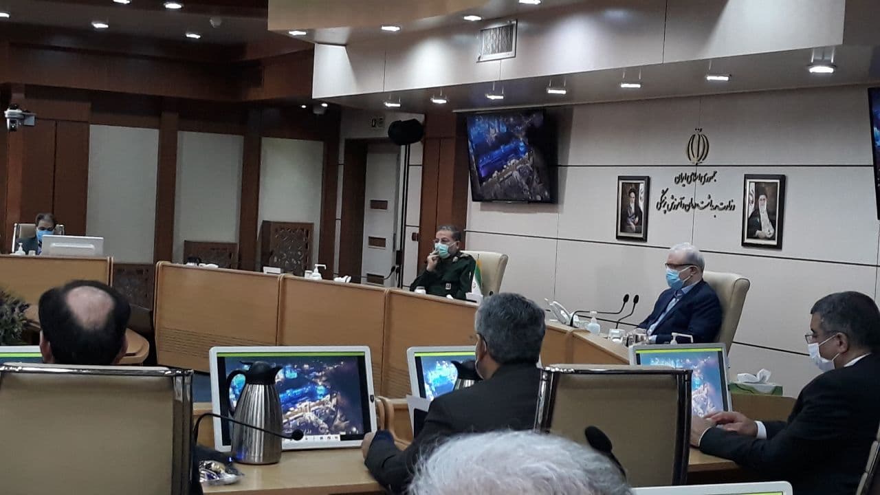 آزمایش انبوه و گسترده برای شناسایی زود هنگام بیماران آزمایش انبوه و گسترده برای شناسایی زود هنگام بیماران