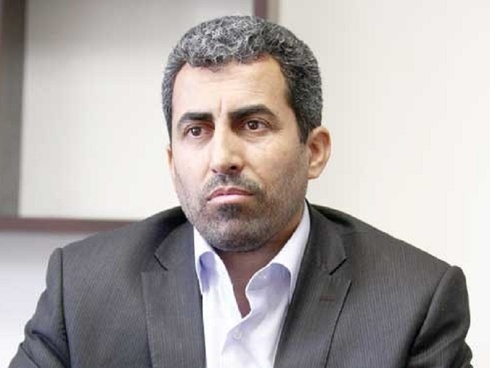 دستگاههای اقتصادی باید از حقوق تجار ایرانی حمایت کنند دستگاههای اقتصادی باید از حقوق تجار ایرانی حمایت کنند