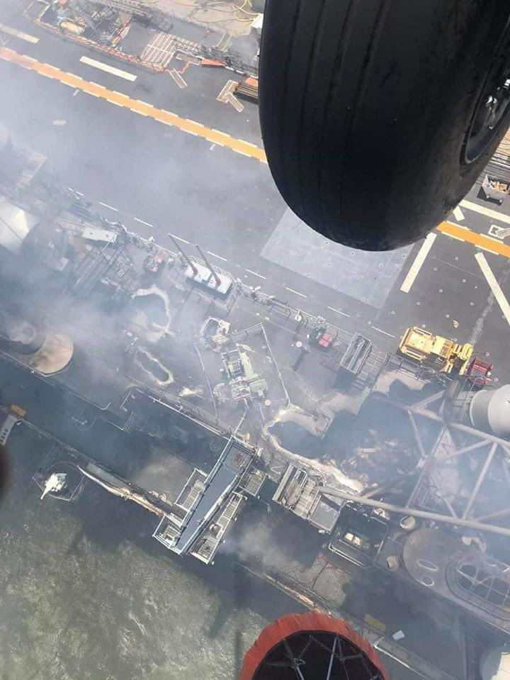 ناو جنگی آمریکا پس از ۳ روز همچنان در آتش می‌سوزد