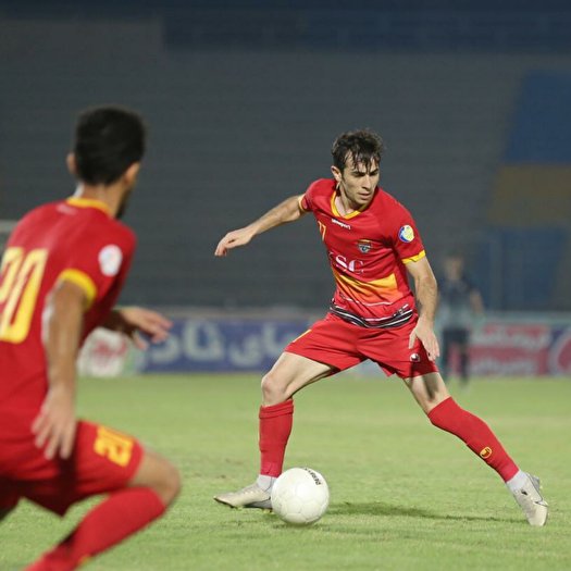 به خاطر یک تیم خاص دوست ندارند فولاد سهمیه بگیرد