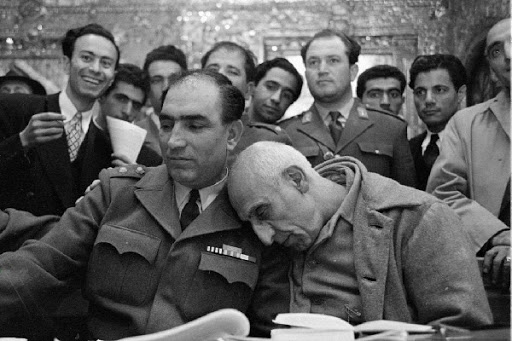 کودتای ۲۸ مرداد نمونه‌ای از یگانگی استعمار خارجی و استبداد داخلی