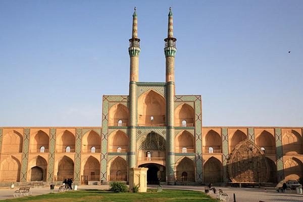 ساماندهی سیمای بصری و منظری مجموعه امیرچقماق