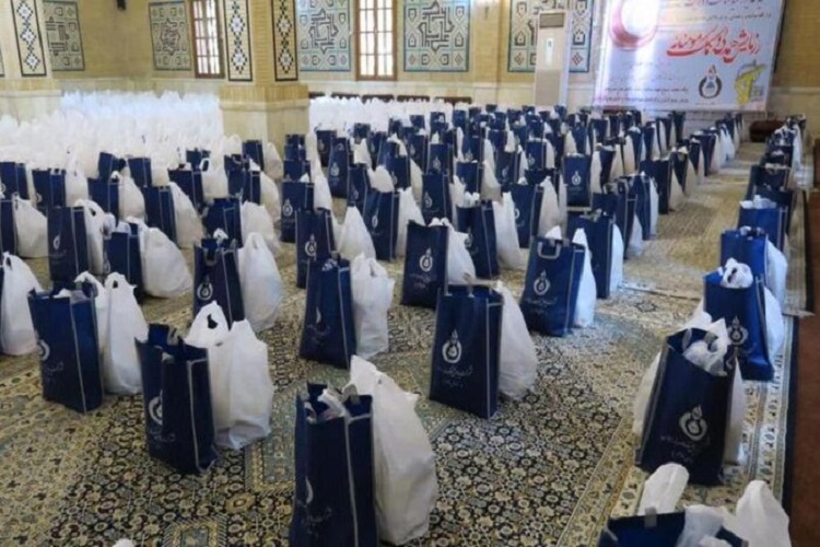 اهدای 500 سبد معیشتی به خانواده زندانیان سیرجانی اهدای 500 سبد معیشتی به خانواده زندانیان سیرجانی