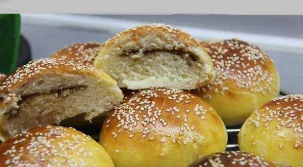 طرز تهیه نان کوهی مغز دار و خوشمزه آمل