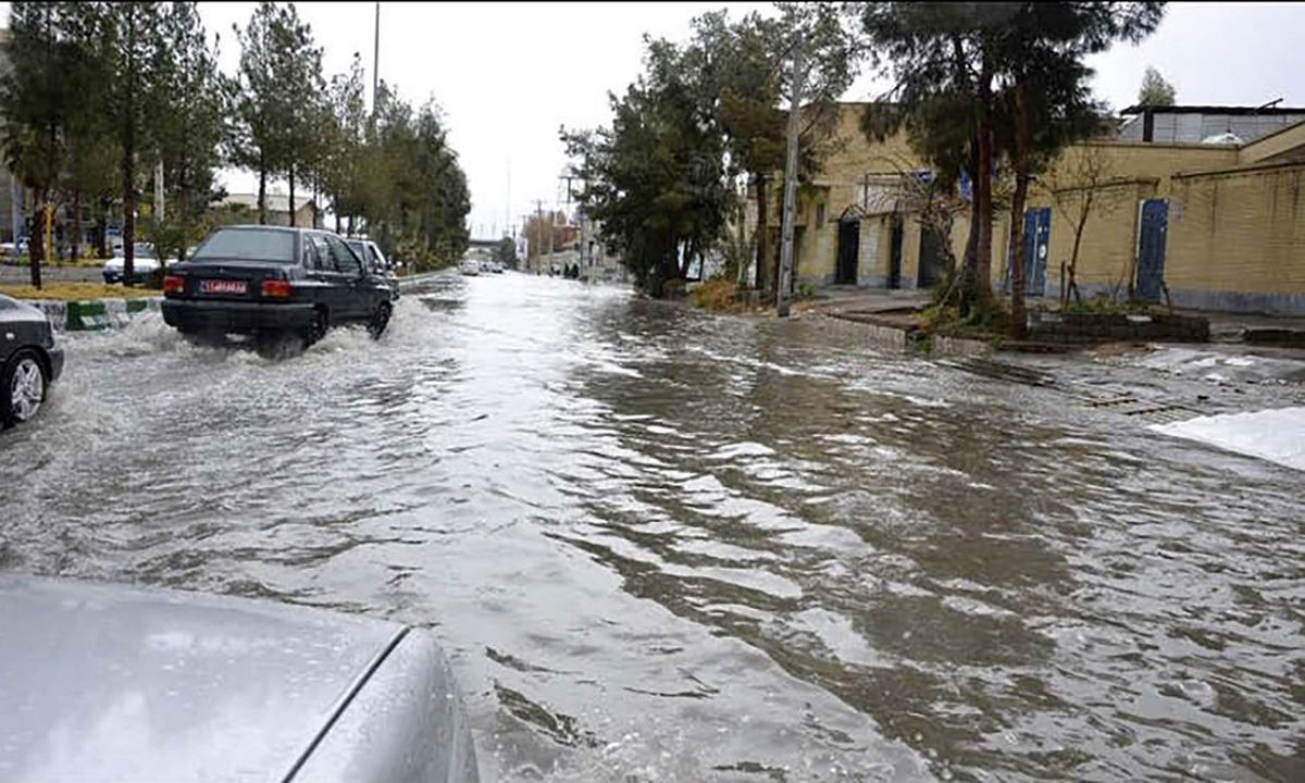 مهار ۱۷ مورد آبگرفتگی در ایلام