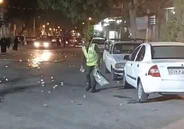 سربازی که عاشق خدمت به عشاق الحسین است سربازی که عاشق خدمت به عشاق الحسین است