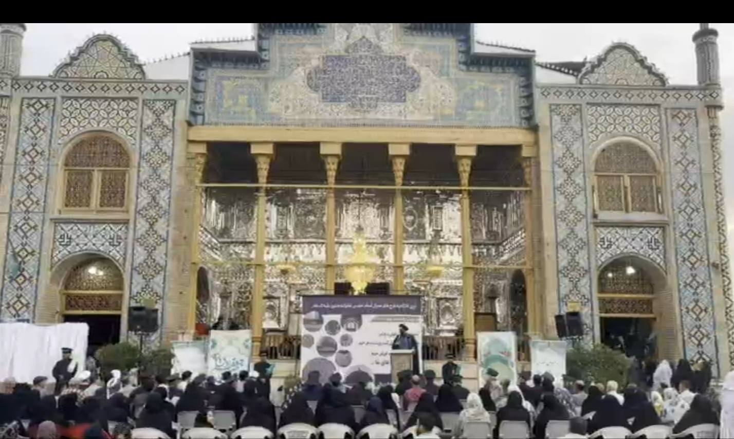 مرمت آستان مقدس امامزاده حسین (ع) قزوین مرمت آستان مقدس امامزاده حسین (ع) قزوین