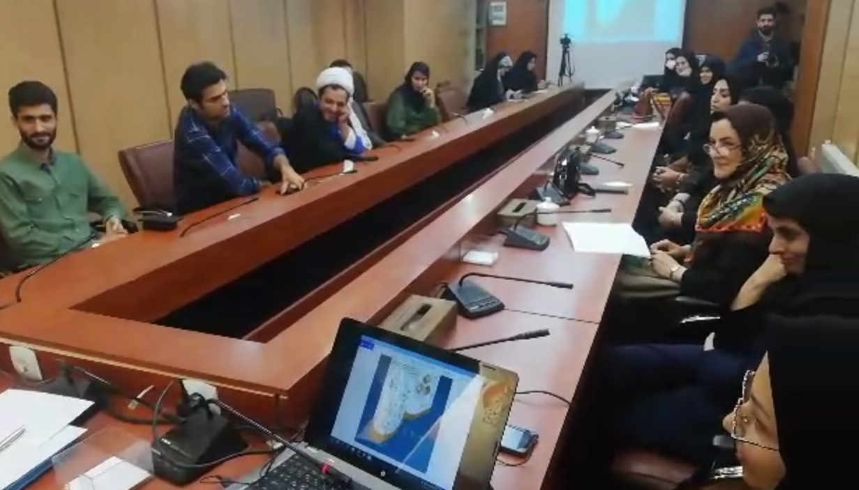 محفل شعر «ترنم باران» نفرات برتر خود را شناخت