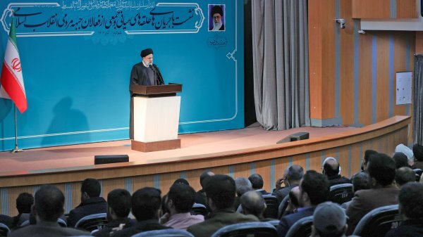 کوچکترین فسادی در این دولت، تحمل نمیشود کوچکترین فسادی در این دولت، تحمل نمیشود