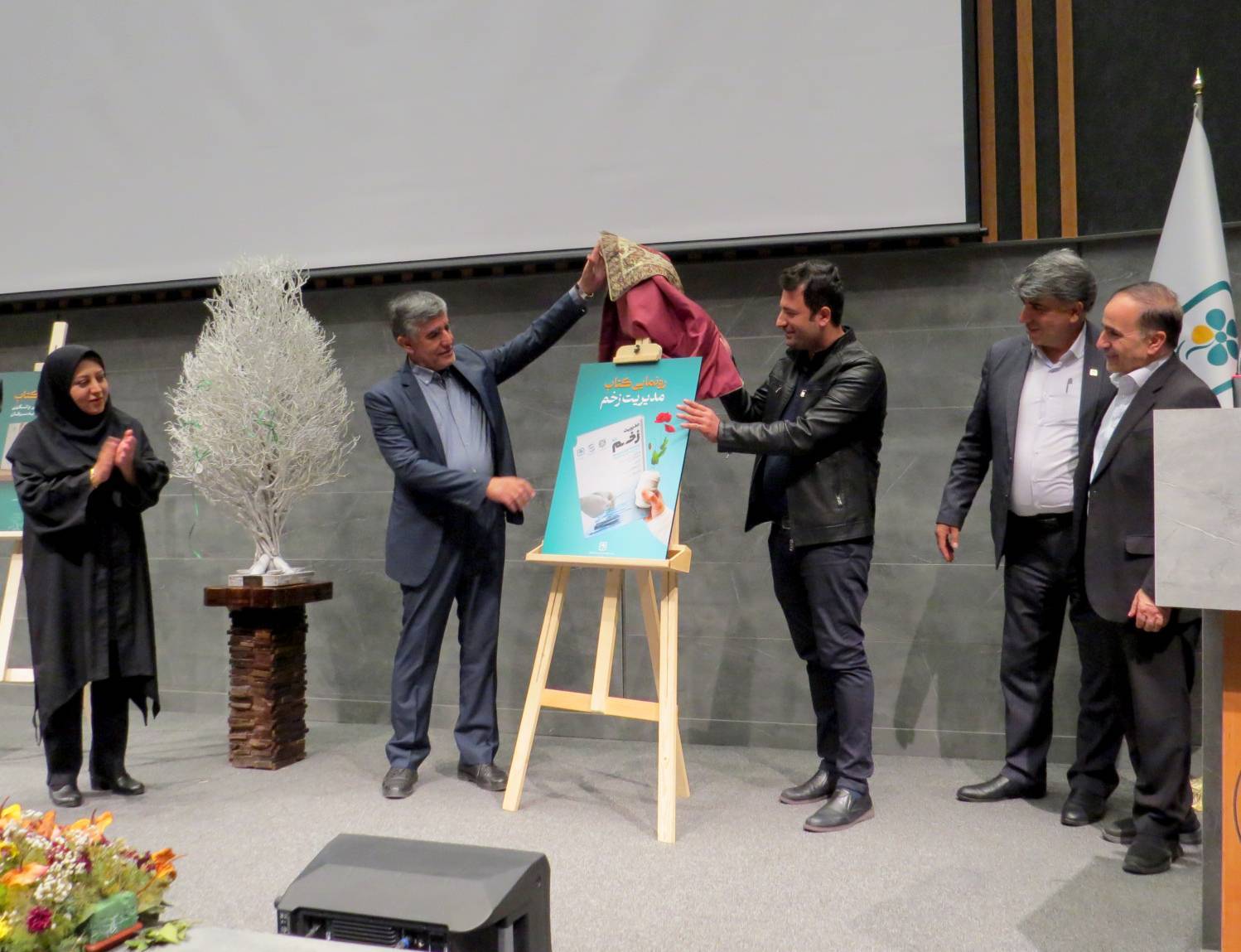 ضرورت افزایش تخت‌های درمان بیماران سرطانی در بیمارستان‌ها