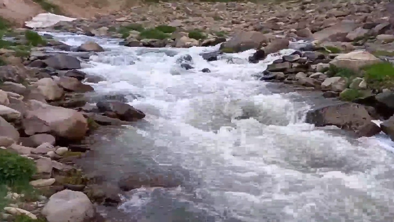 رونمایی از سند تقسیم نامه آب مهرانه رود تبریز