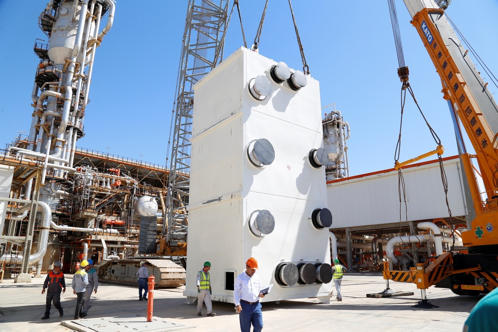 بومیسازی کامل طراحی و تولید مبدلهای حرارتی کلدباکس بومیسازی کامل طراحی و تولید مبدلهای حرارتی کلدباکس