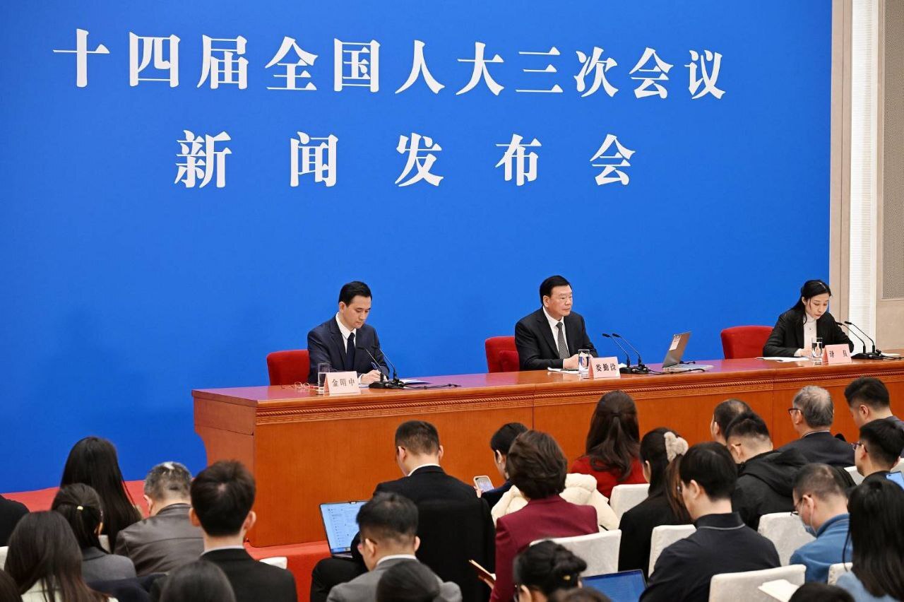 نسبت بودجه دفاعی چین به تولید ناخالص داخلی کمتر از میانگین جهانی نسبت بودجه دفاعی چین به تولید ناخالص داخلی کمتر از میانگین جهانی