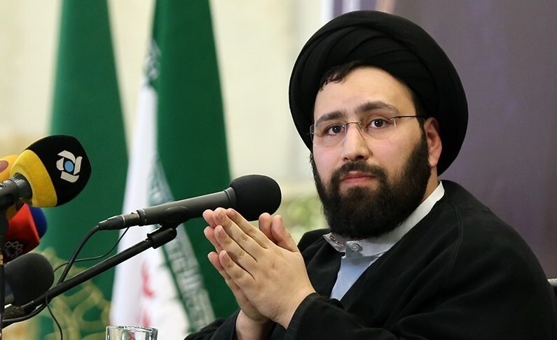 رهبری آیت الله خامنه‌ای تحسین برانگیز است