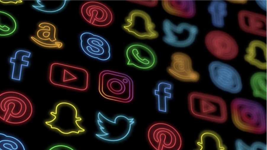 شبکههای اجتماعی و لزوم استفاده محتاطانه از آنها شبکههای اجتماعی و لزوم استفاده محتاطانه از آنها