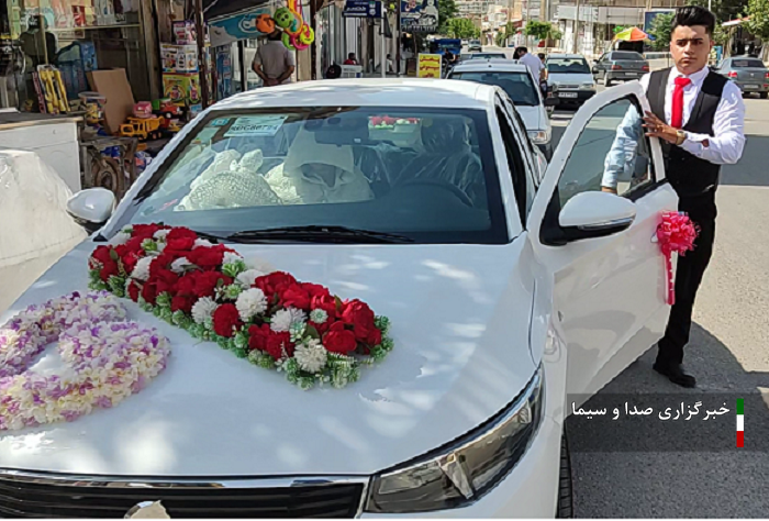 به وقت انتخاب برای آینده؛ عروس و داماد‌های زنجانی پای صندوق رای