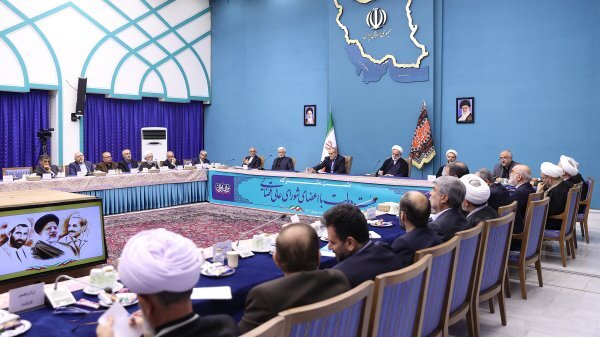 بدون همدلی، همافزایی و همکاری صمیمانه نمیتوانیم کاری از پیش ببریم بدون همدلی، همافزایی و همکاری صمیمانه نمیتوانیم کاری از پیش ببریم