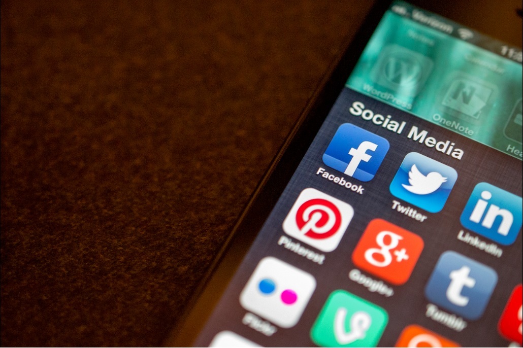 شبکههای اجتماعی متهم به سانسور محتوای مرتبط با غزه هستند شبکههای اجتماعی متهم به سانسور محتوای مرتبط با غزه هستند