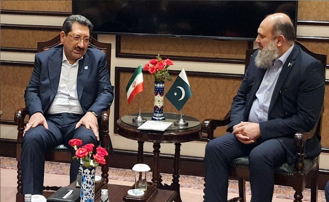 تاکید بر تقویت روابط تجاری ایران و پاکستان با هدف توسعه و پیشرفت اقتصادی منطقه تاکید بر تقویت روابط تجاری ایران و پاکستان با هدف توسعه و پیشرفت اقتصادی منطقه