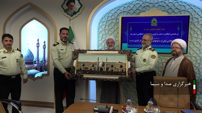 افزایش گشت‌ها و ایست‌های بازرسی در محور‌های مواصلاتی استان قم و مرکزی