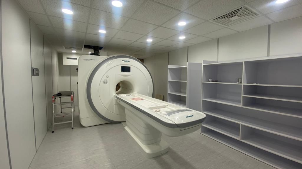 راه اندازی دستگاه سیتیاسکن ۱۲۸ اسلایس در بیمارستان گلستان اهواز راه اندازی دستگاه سیتیاسکن ۱۲۸ اسلایس در بیمارستان گلستان اهواز