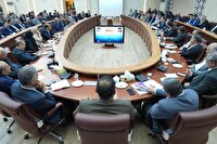 نشست استاندار آذربایجان‌غربی با جمعی از سرمایه‌گذاران استان