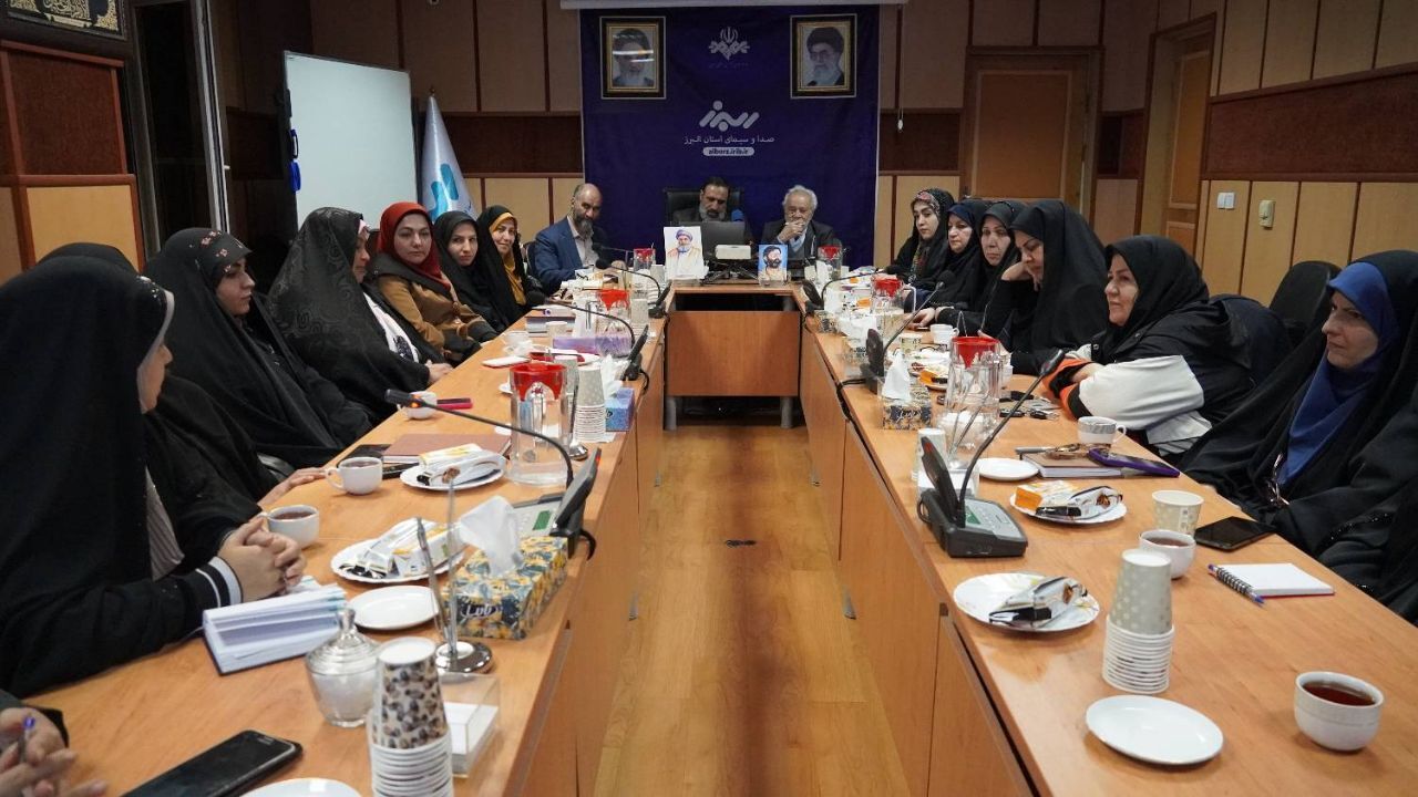 ظرفیت بی بدیل بانوان عامل توسعه فضای رسانهای البرز ظرفیت بی بدیل بانوان عامل توسعه فضای رسانهای البرز