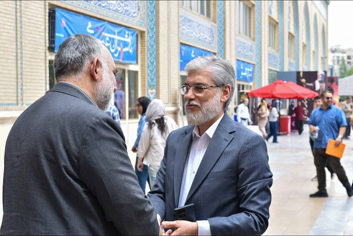 همکاری وزارتخانههای علوم و فرهنگ برای تولید کتب دانشگاهی گسترش مییابد همکاری وزارتخانههای علوم و فرهنگ برای تولید کتب دانشگاهی گسترش مییابد