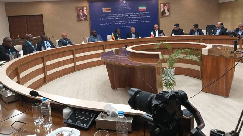 رونمایی از ۵ قلم محصول جدید داروی ایرانی