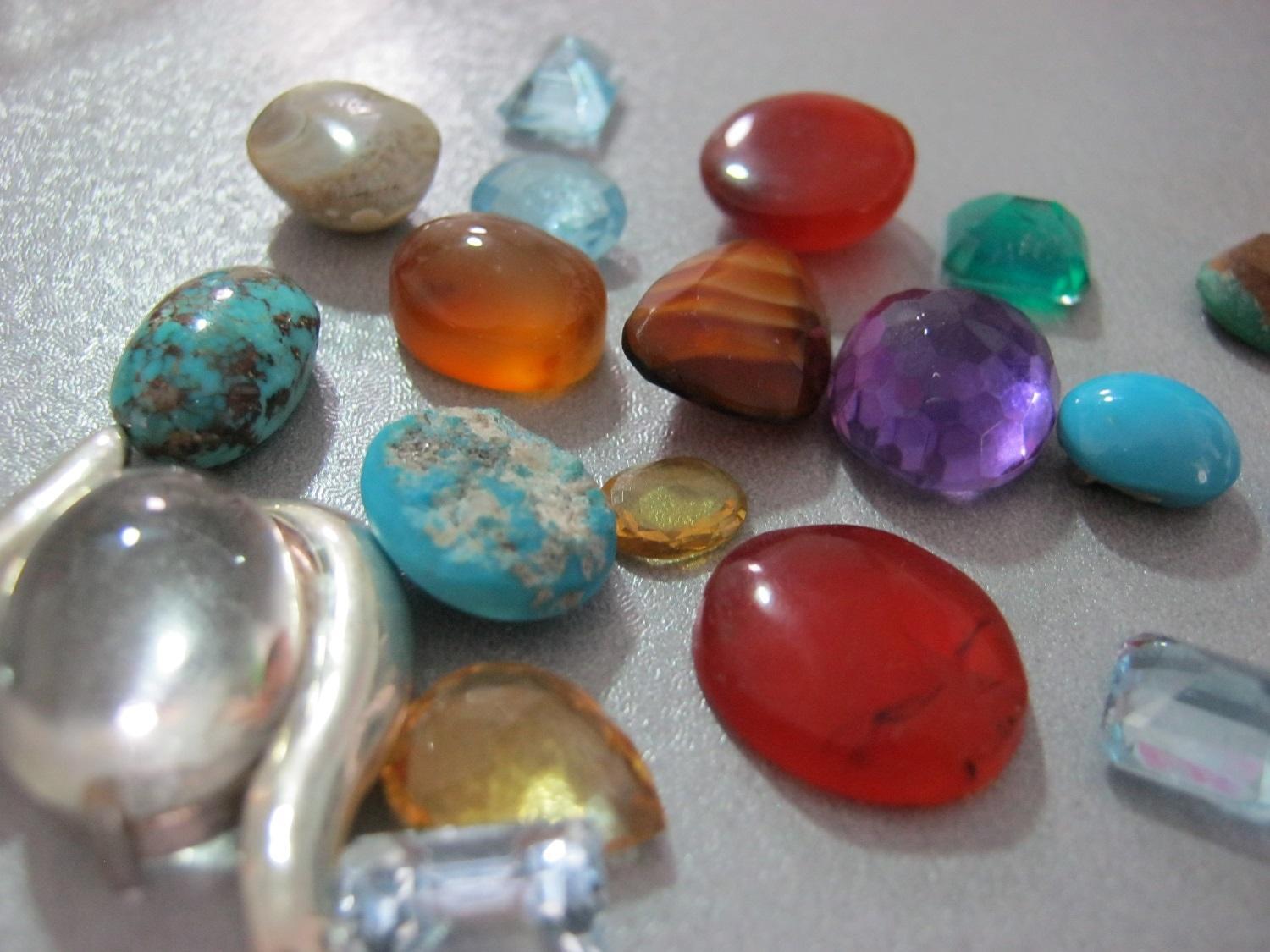 حضور هنرمند خراسان شمالی در نمایشگاه بینالمللی میلان ایتالیا حضور هنرمند خراسان شمالی در نمایشگاه بینالمللی میلان ایتالیا