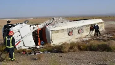 واژگونی تانکر نفت در جاده سبزوار- نیشابور واژگونی تانکر نفت در جاده سبزوار- نیشابور