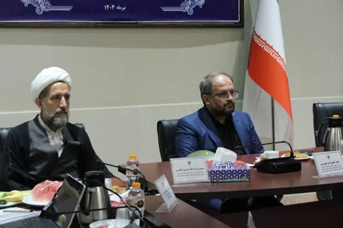 سند تحولی دانشگاه آزاد یادگار شهید طهرانچی است سند تحولی دانشگاه آزاد یادگار شهید طهرانچی است