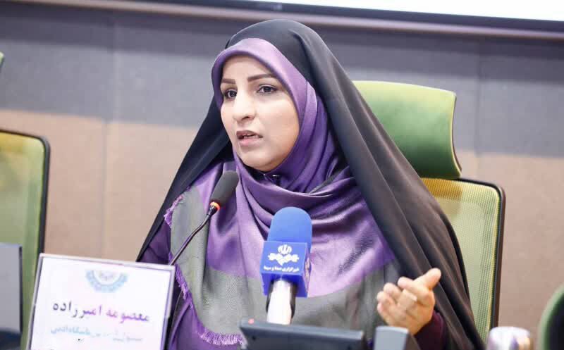 رخ به رخ با شهادت در ادبیات ( لطفا عکس اصلاح شود.. خیلی تاریک است رخ به رخ با شهادت در ادبیات ( لطفا عکس اصلاح شود.. خیلی تاریک است