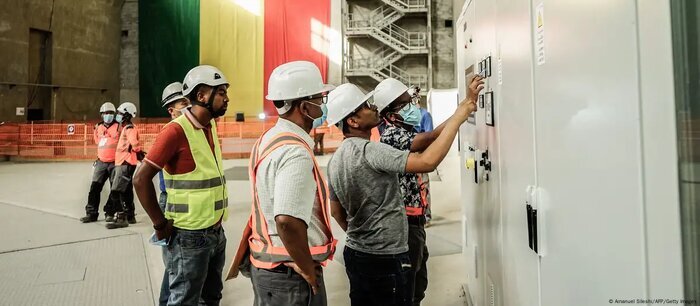 افتتاح بزرگترین سد و پروژه برقآبی آفریقا در اتیوپی افتتاح بزرگترین سد و پروژه برقآبی آفریقا در اتیوپی