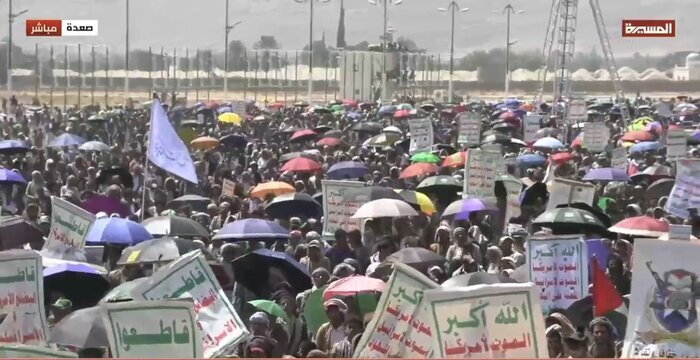 راهپیمایی یمنیها در صعده در حمایت از غزه راهپیمایی یمنیها در صعده در حمایت از غزه